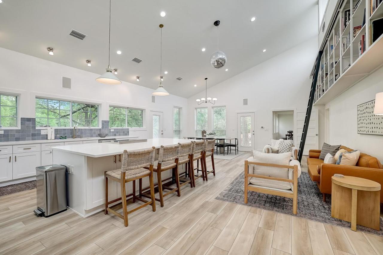 Dunlap Oasis Spacious 5Br 12Mi To Dt Austin Exterior photo