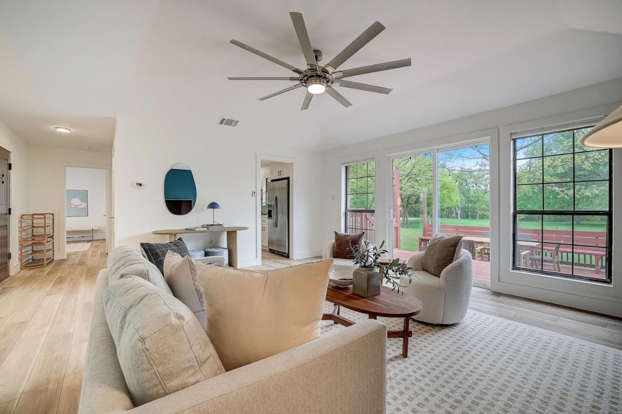 Dunlap Oasis Spacious 5Br 12Mi To Dt Austin Exterior photo