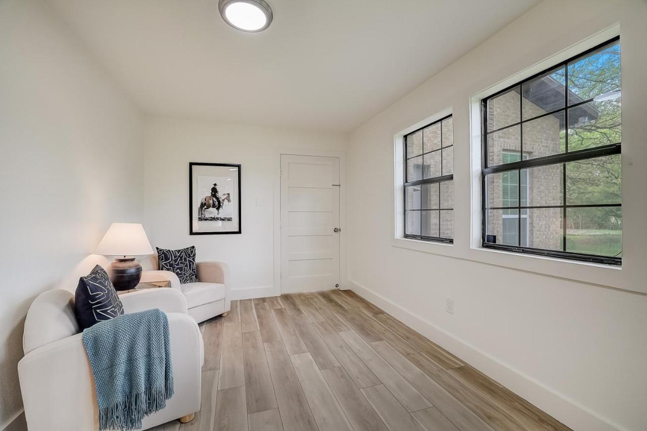 Dunlap Oasis Spacious 5Br 12Mi To Dt Austin Exterior photo